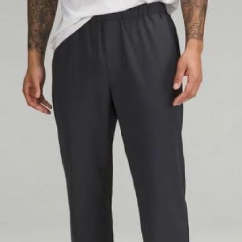 NWT Lululemon Men's ABC Warpstreme Pull-on Pant   Black